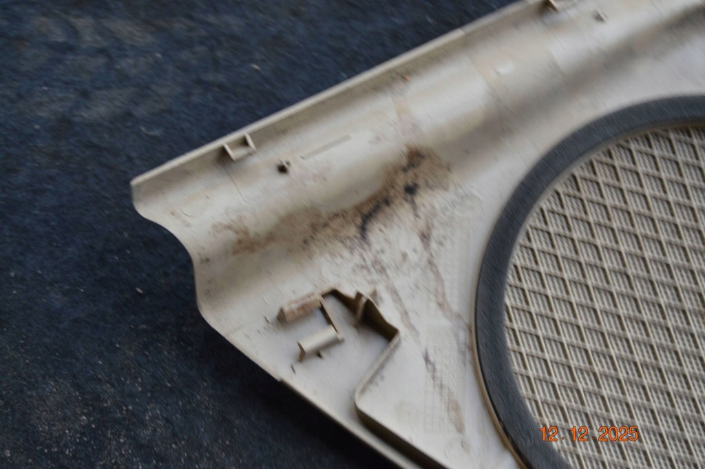 Накладка динамика сторона левая mercedes-benz cls c219 a2197370188 с Разборки