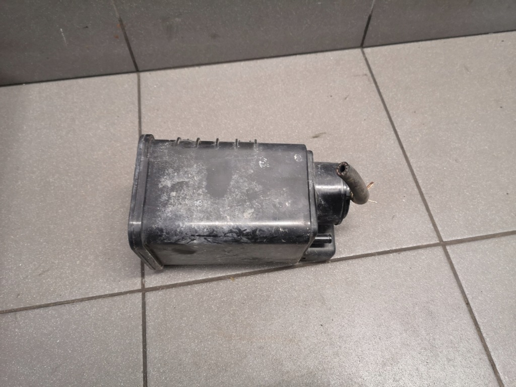 фото №1, Фільтр вугільний toyota avensis t25 77704-05031