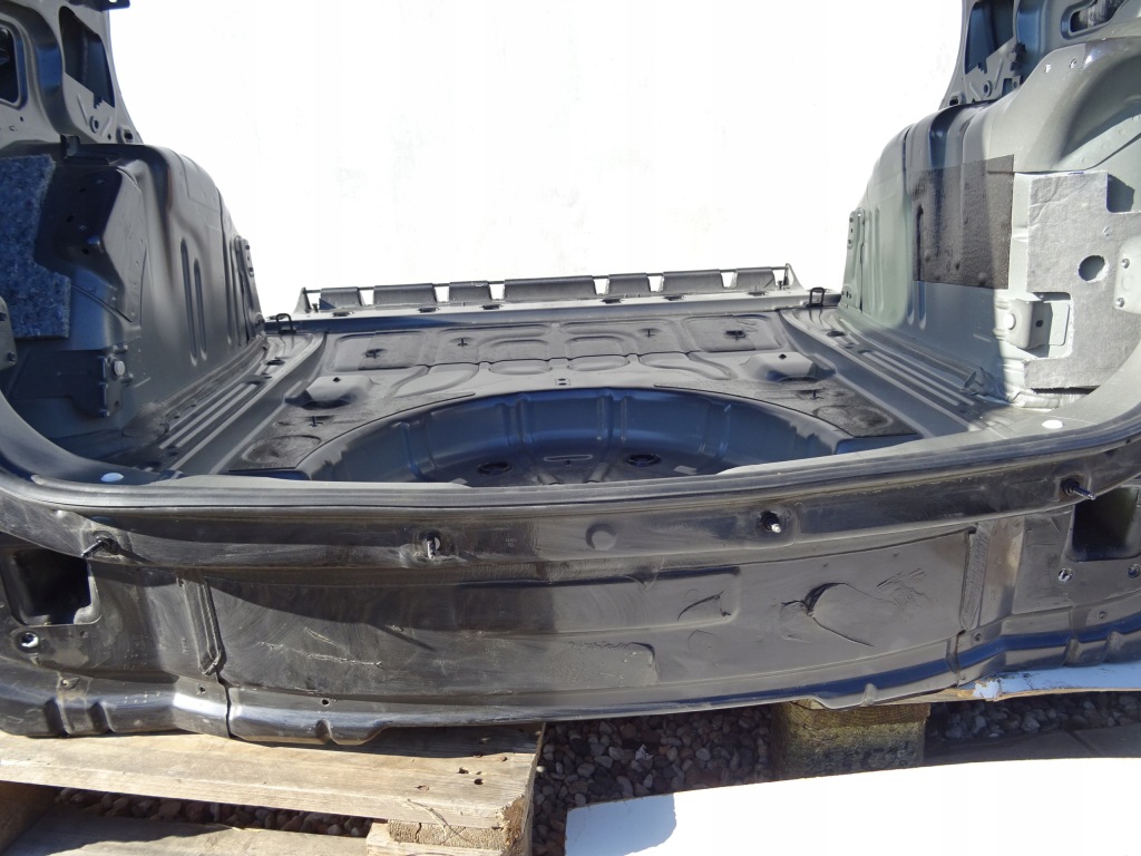 фото №16, Vw touran lift lc9x крила чверть pas задня піддон скло 2003-2015