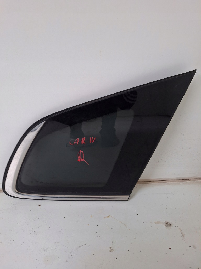 фото №1, Kia carens iv стекло кузовная правый задняя хром 2013-