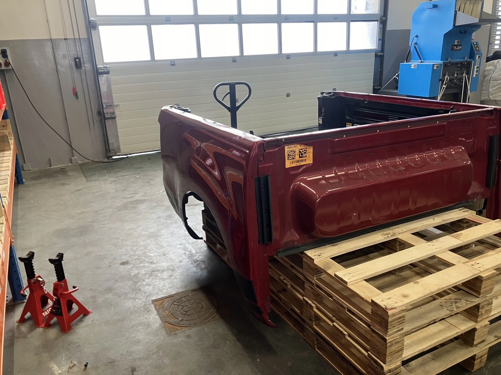 фото №6, Кузов задняя задняя крылья ford ranger 19- 4d lucid red