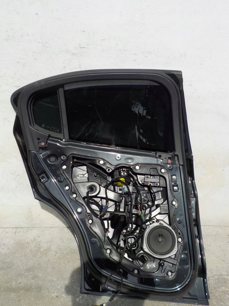 фото №3, Alfa romeo stelvio 16- дверь задние задняя