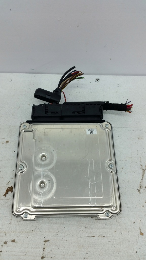 фото №5, Бортовой компьютер ecu блок управления двигателя vw t5 2.5 tdi