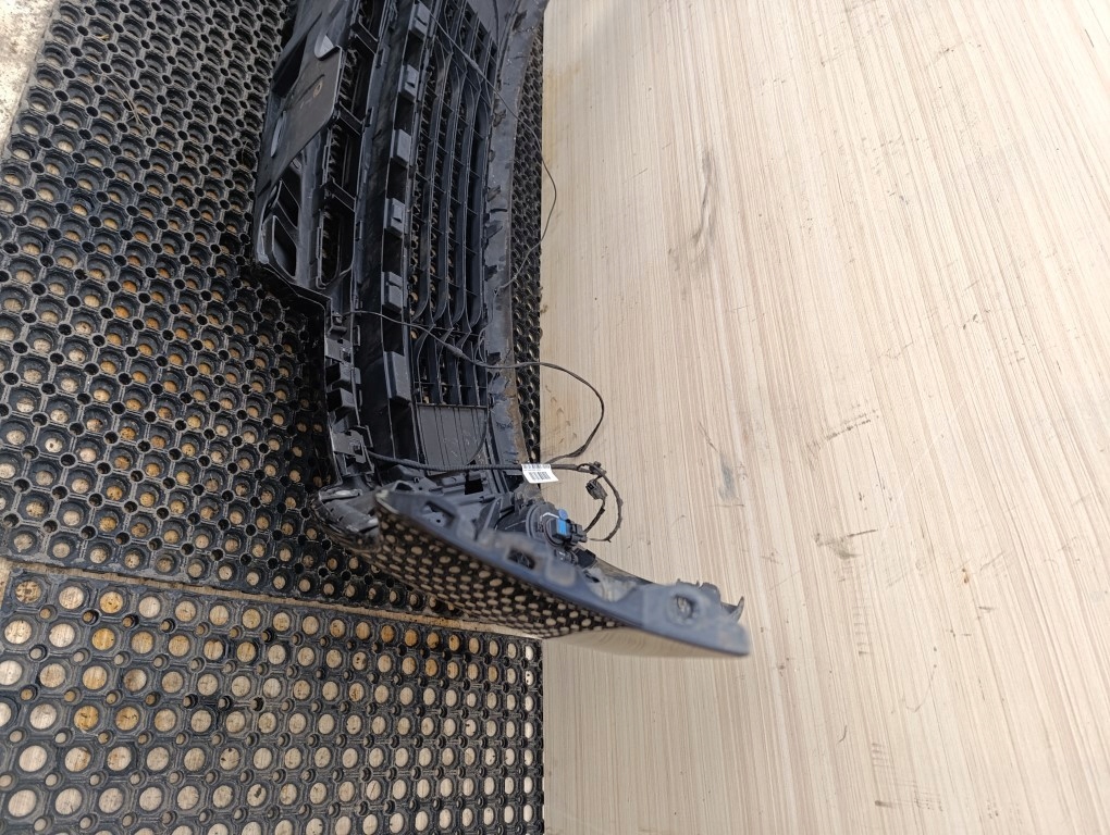 Renault megane 3 бампер перед nv676 противотуманная фара pdc Цена