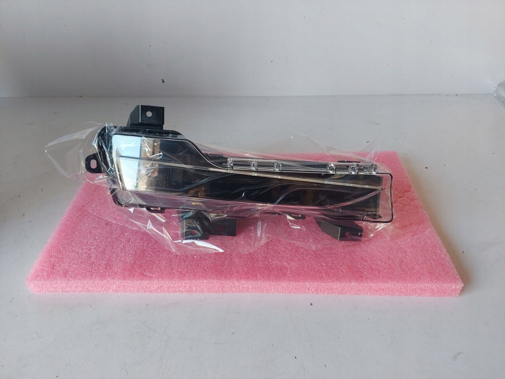 Купить Tesla model 3 y противотуманная фара led drl правый новый оригинальный номер