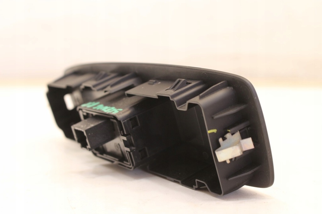 фото №6, Переключатель стекло правый перед renault scenic iv