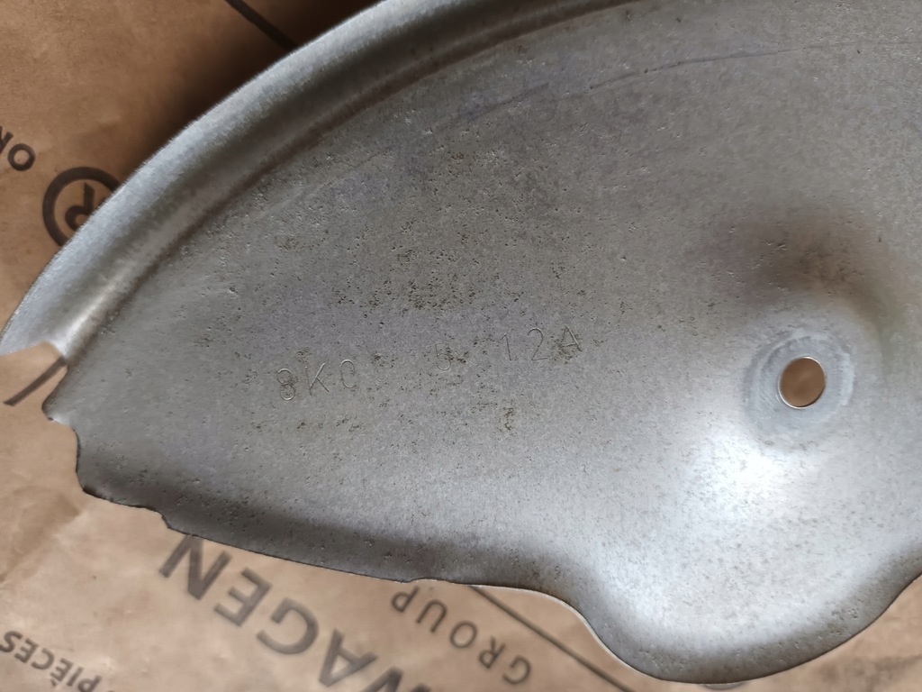 фото №6, Audi a5 8t a6 c7 a4 b8 защита диск задняя 8k0615612a 8k0615611a