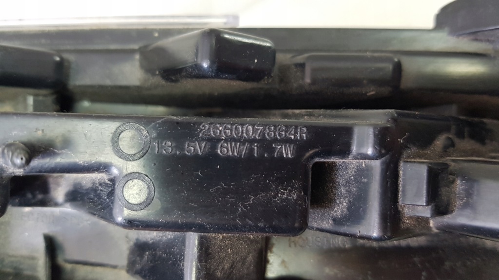 фото №5, Renault clio 4 iv lift 2016 - правый led drl противотуманная фара 9854