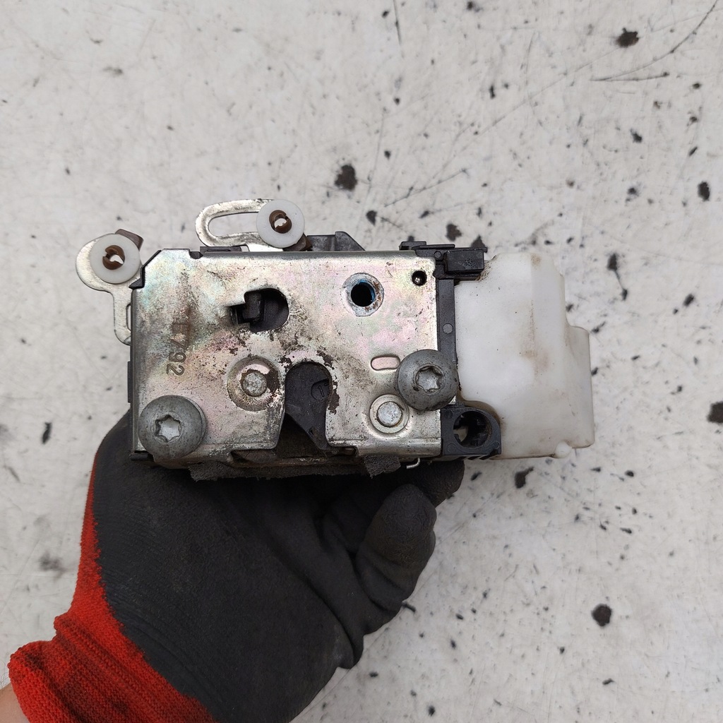 фото №9, Alfa romeo gt замок двері правий перед 6pin