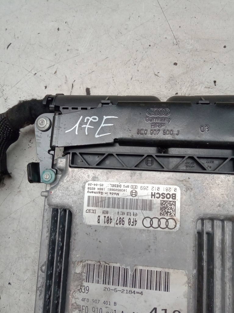 фото №6, Audi a6 c6 блок управления двигателя+ кронштейн 8e0907500j