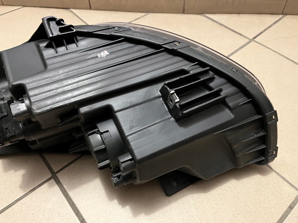 фото №13, Hyundai ix35 ix-35 09- лампа передня перед права