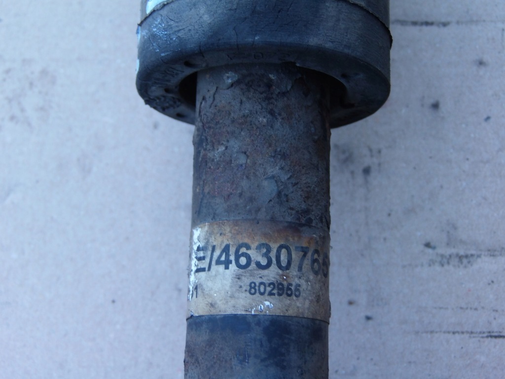 Привідний вал ліва alfa romeo 147 2,0 benz Зі Шроту