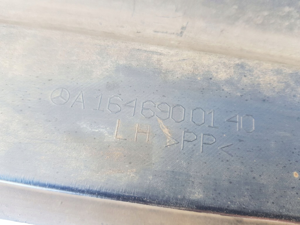 Mercedes ml w164 накладка поріг поріг накладка ліва a1646900140 Недорого