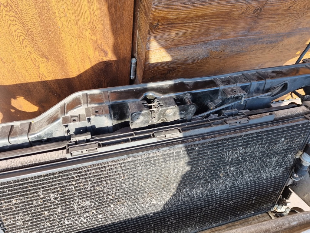 Ремень передний радиатор audi a5 8t a4 8k0 2.0 механическая коробка передач Недорого