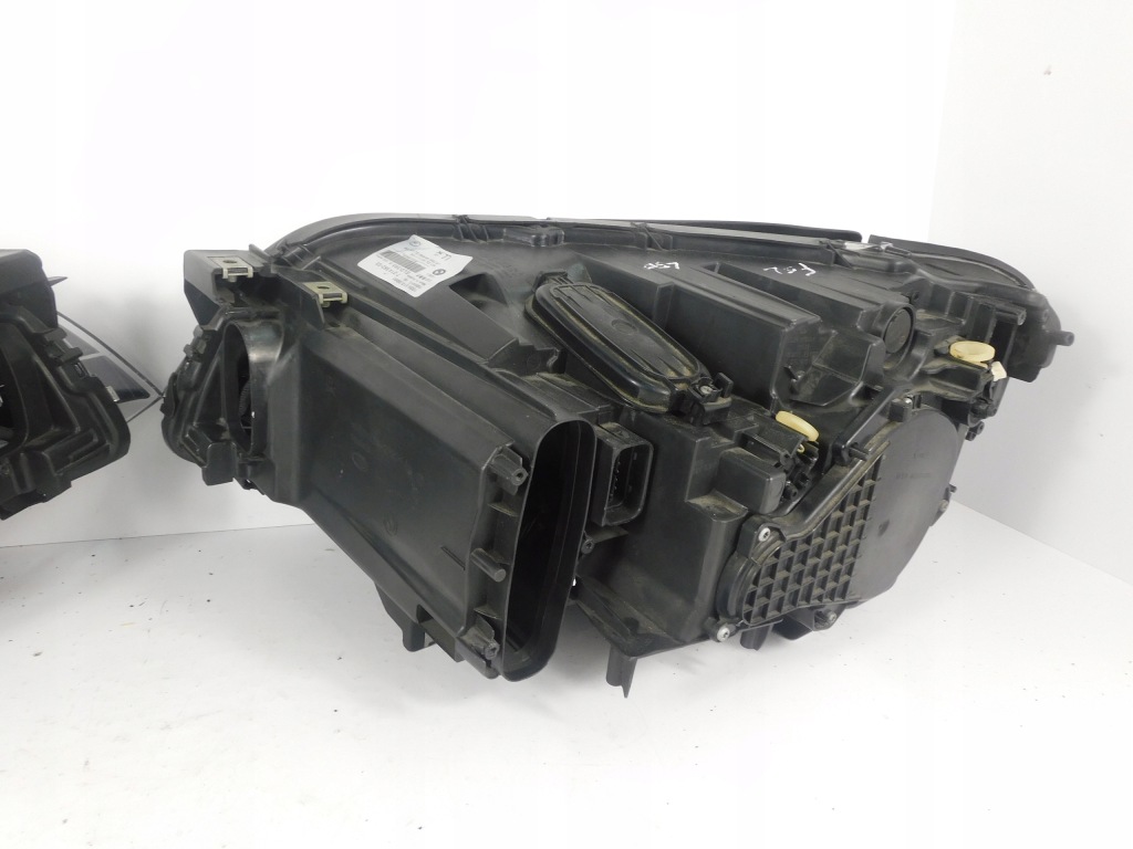 фото №13, Bmw 7 f01 f02 lift lci full led адаптивный лампа правая левая передняя europa