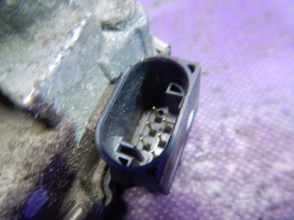 фото №5, Opel corsa c 00-03 1.2 дроссельная заслонка 0280750044 9157512 6 pin