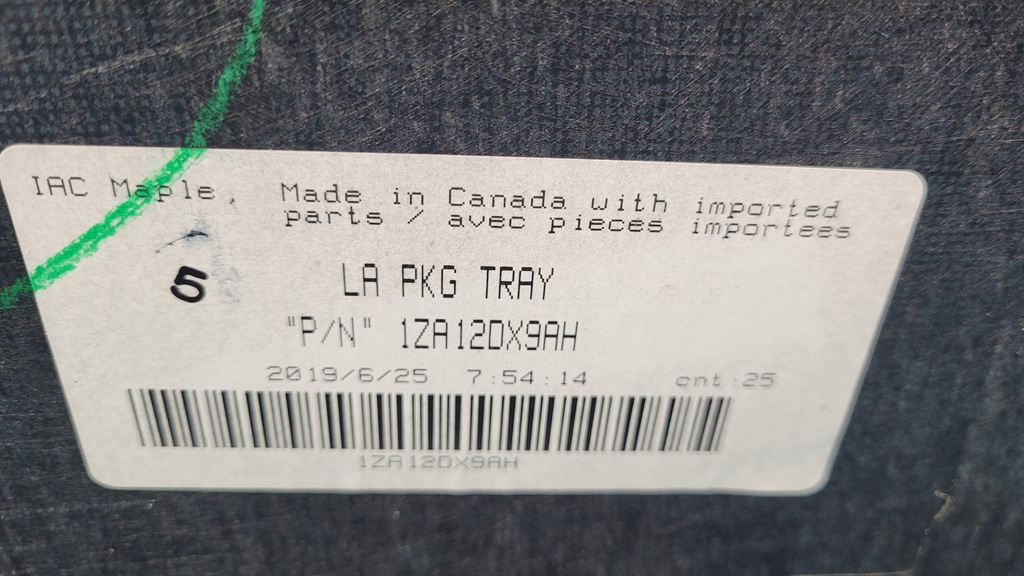 фото №15, Dodge challenger sxt 19r полка задняя багажника 1za120x9ah