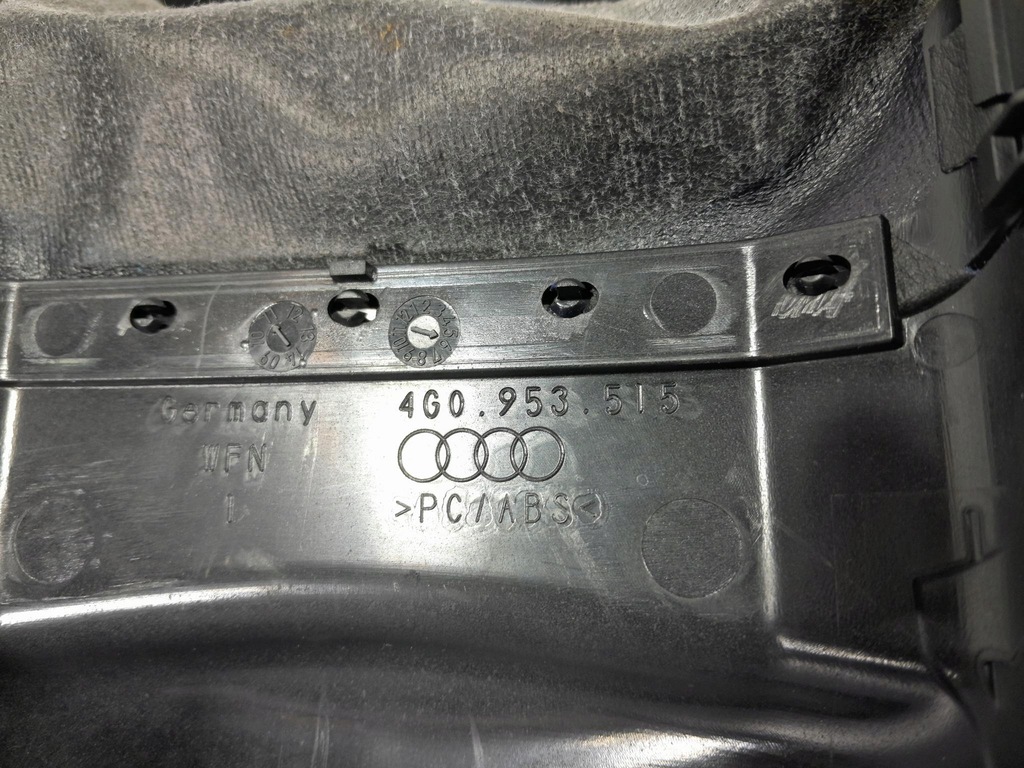 фото №6, Audi a6 c7 захист колонки керма рамка лічильників перемикач 4g0953515