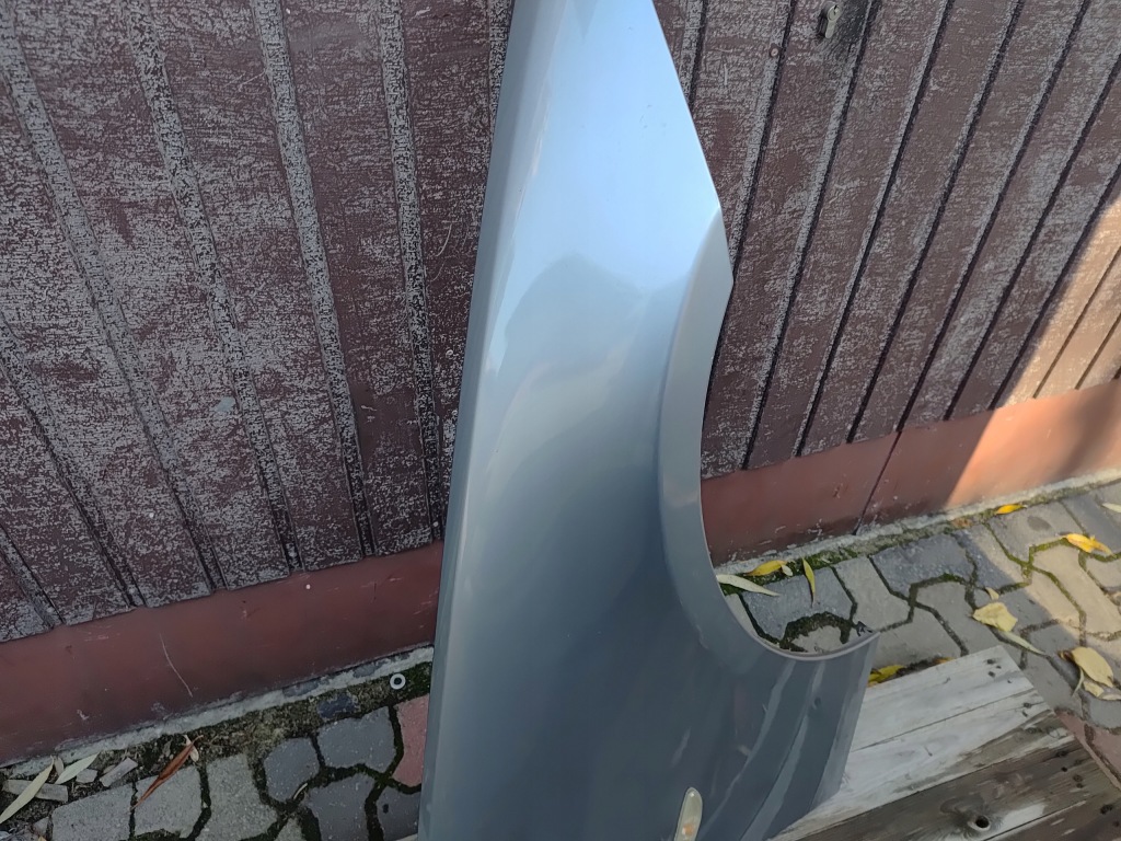 Bmw e91 e90 рестайлінг  крила праві перед lak.896/5 Зі Шроту