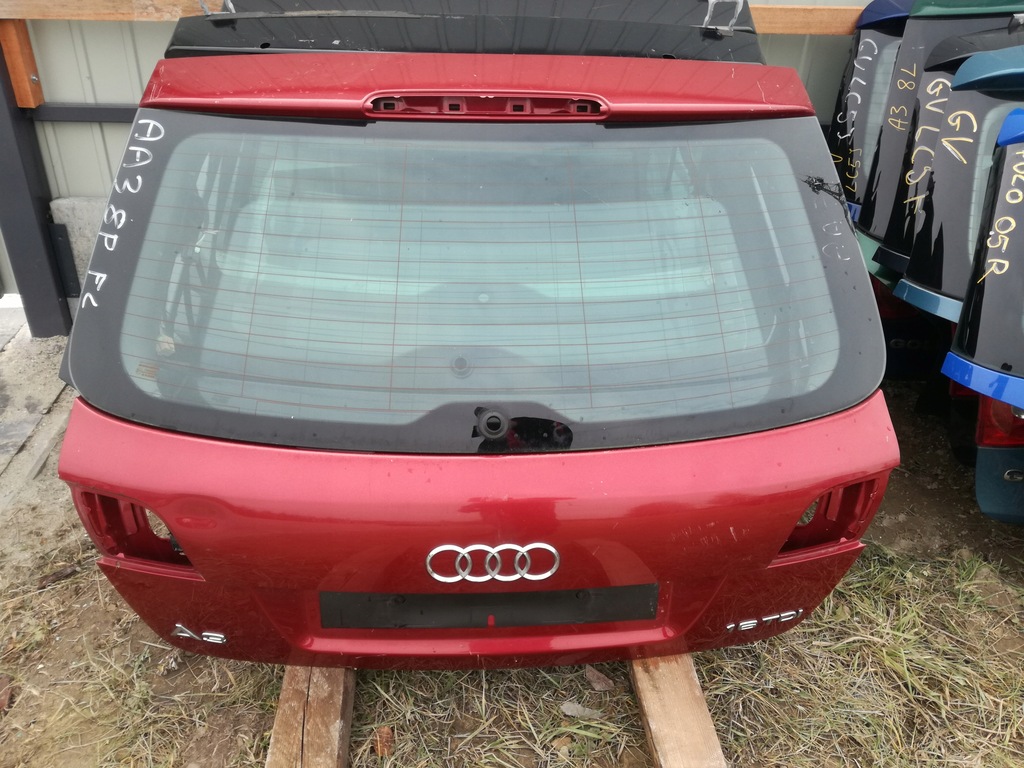 фото №1, Audi a3 8p стекло крышки задняя