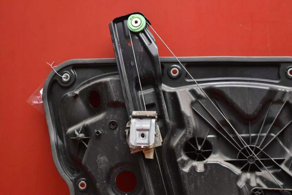 фото №10, Підйомник скло правий перед eu 7p6837756c vw touareg 2 ii 7p 10-14