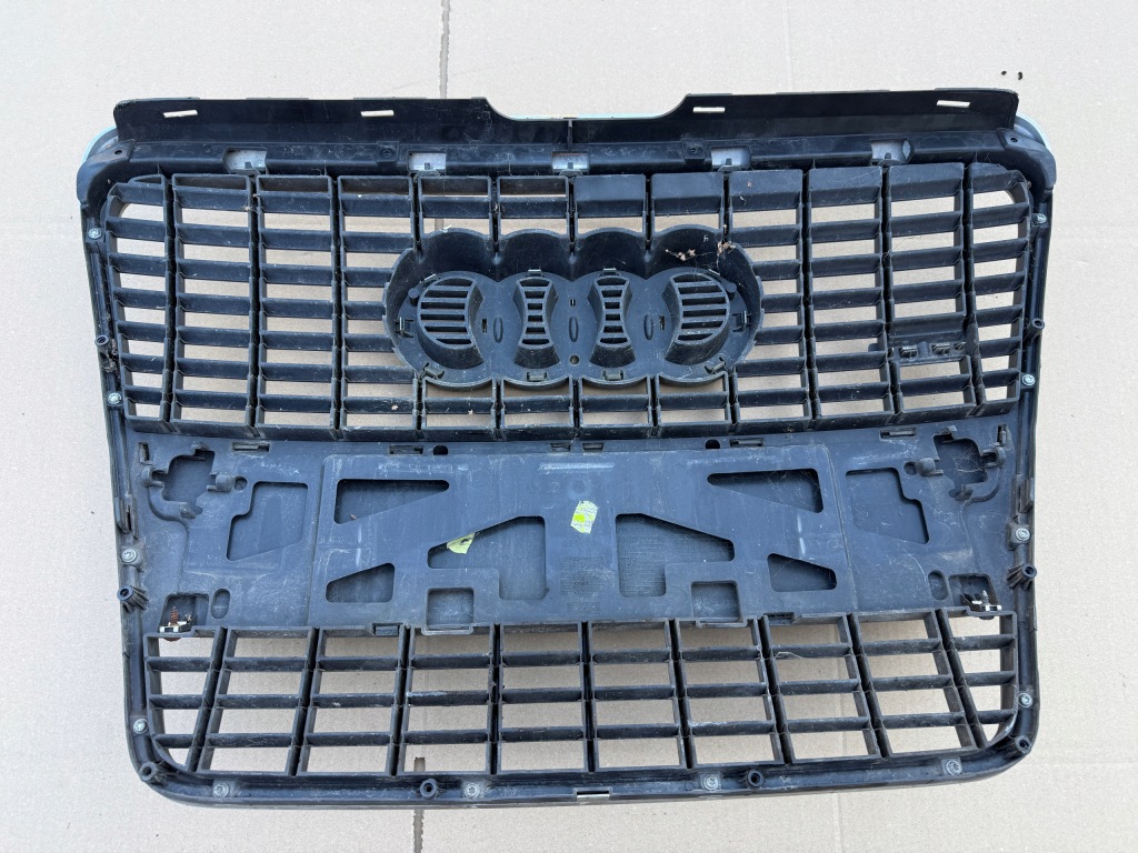 Решётка радиатора бампера решётка радиатора радиатора audi a6 c6 4f0853651l sline s-line Киев