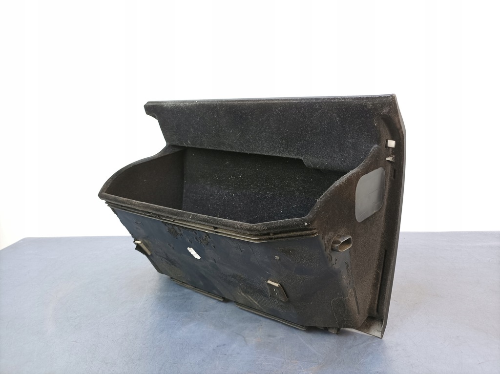 фото №5, Toyota avensis t27 бардачок пасажира