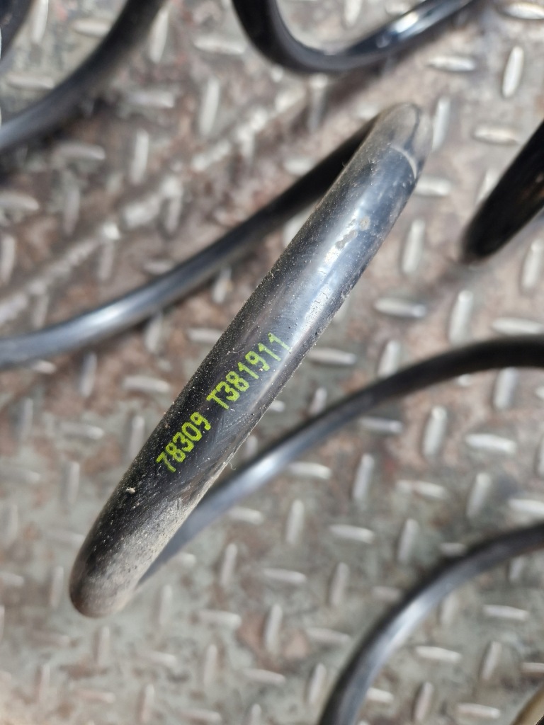 фото №2, Пружины перед комплект peugeot 807