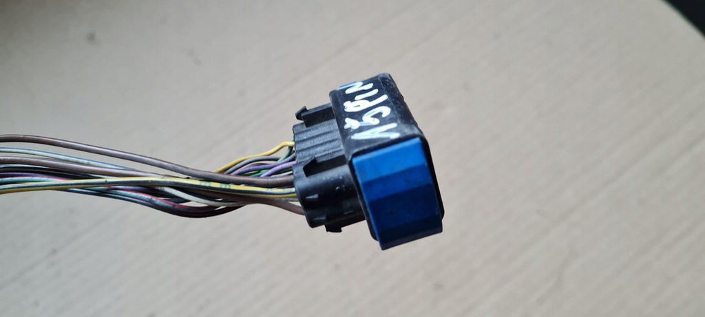 фото №12, A6 c7 4g s6 штекер колодка лампы full led