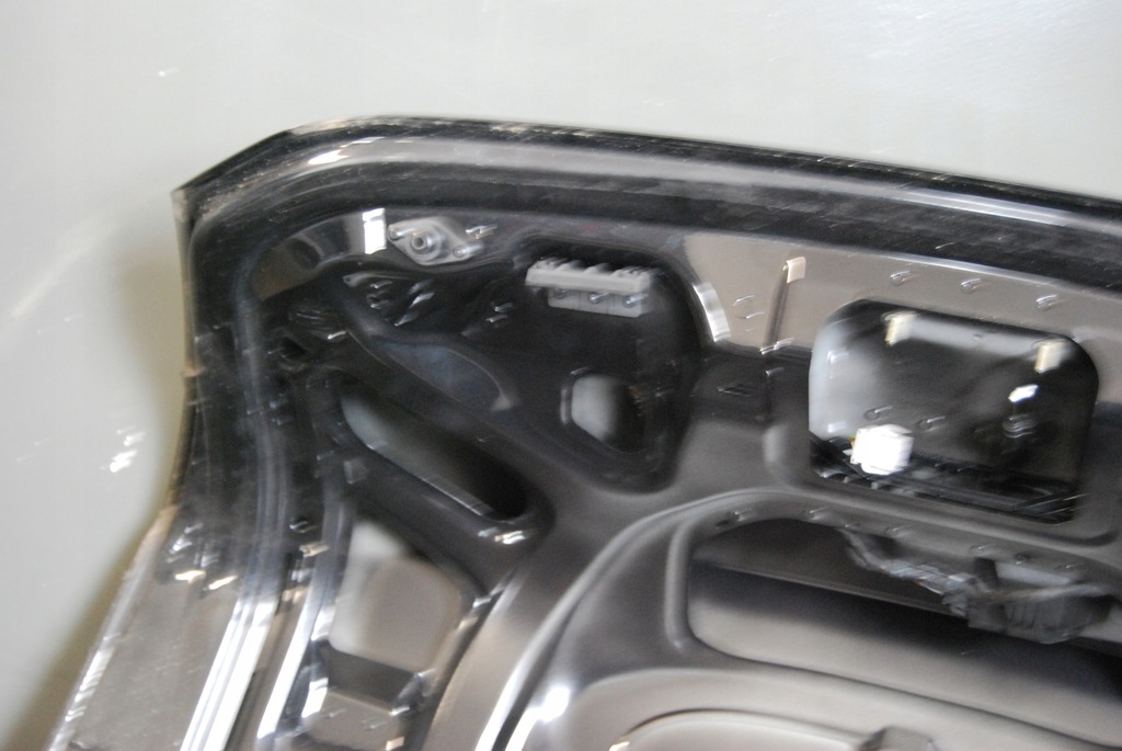 фото №12, Кришка багажника багажника audi a6 c6 sedan czarna