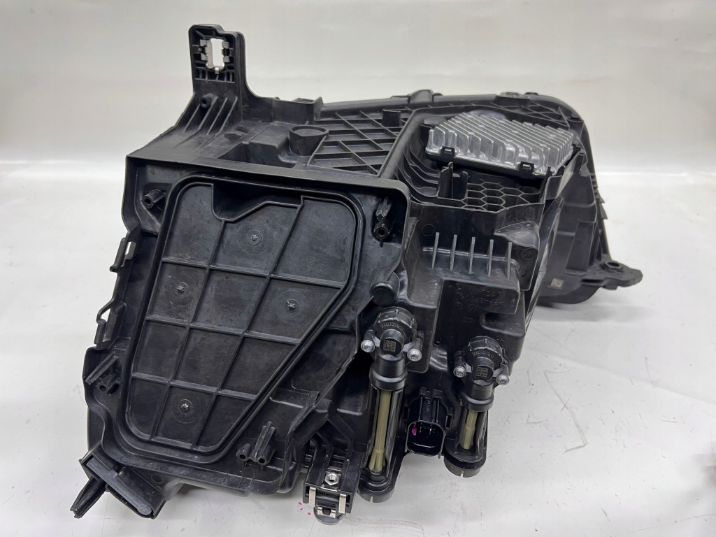 Audi q3 2 фара full led правый  83a941012 в Украине