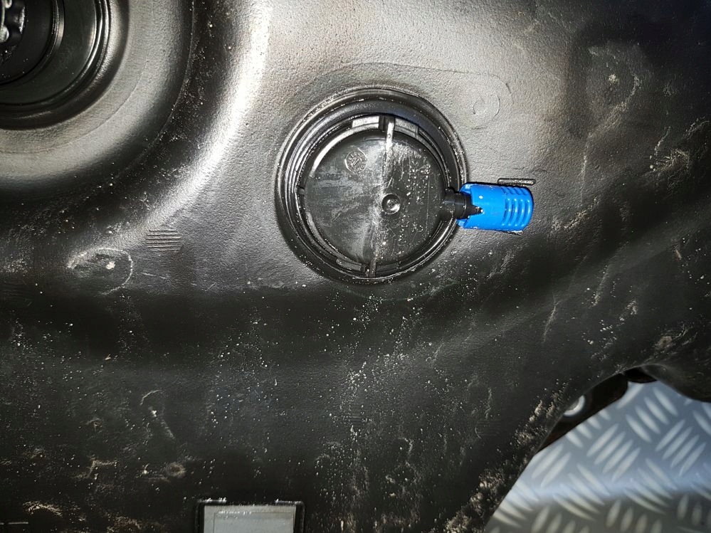 фото №7, Jaguar xj x351 lift 3.0 d бак насос adblue комплект 16r