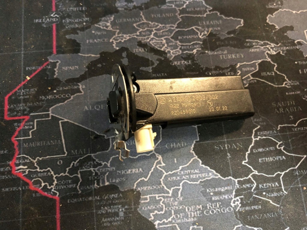 фото №6, Mercedes w213 усилитель антенный 21390528033