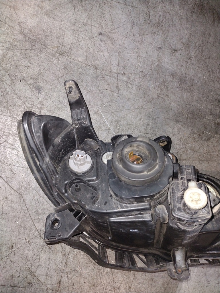 фото №9, Лампа левая перед mazda 3 i