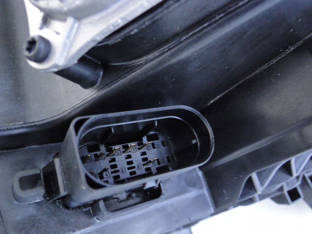 фото №14, Mercedes-benz оригінальний номер a2539066001 лампа full led