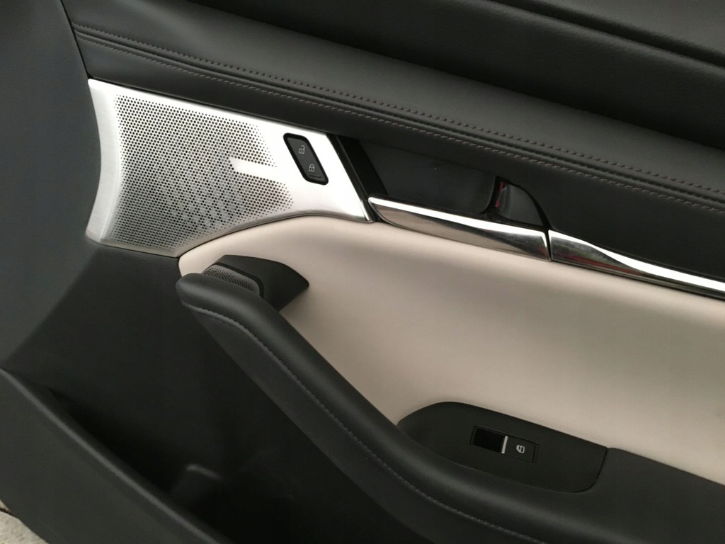 фото №6, Mazda 3 iv 19- обшивка обшивки двері sedan usa