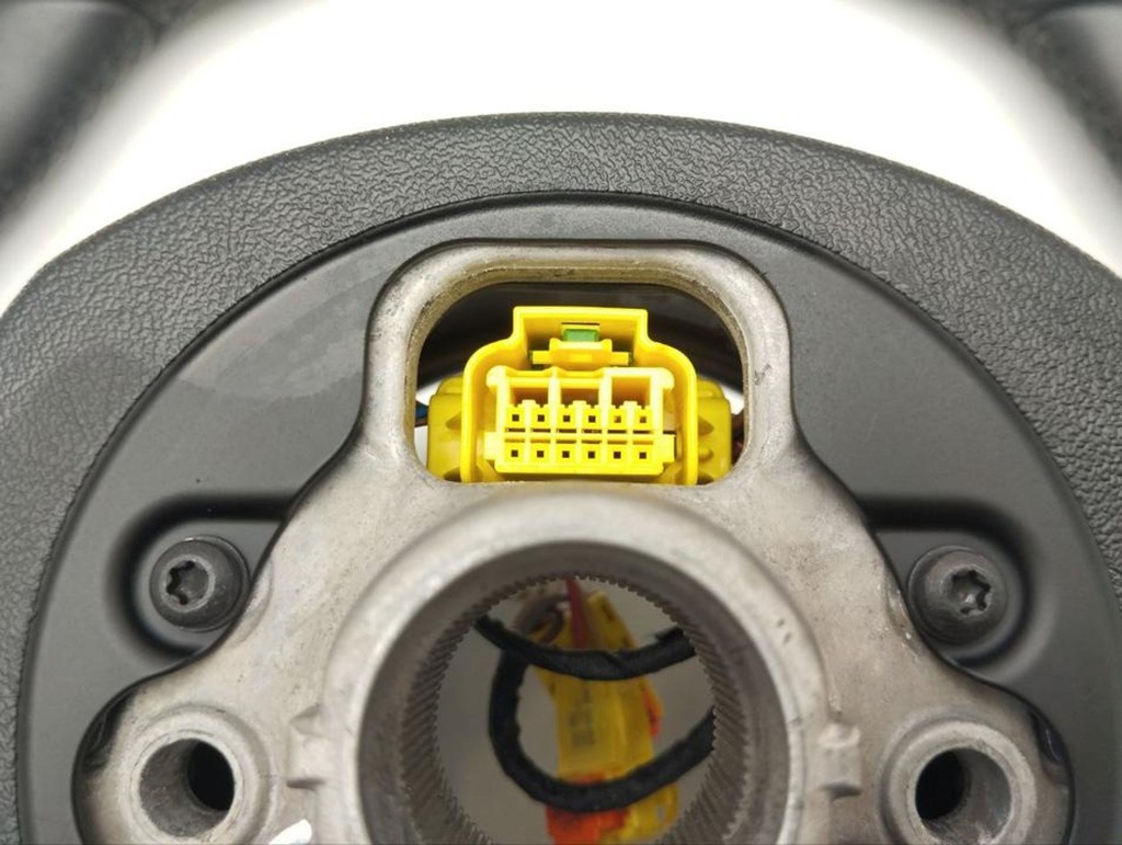 фото №10, Porsche panamera 971 2018 руль