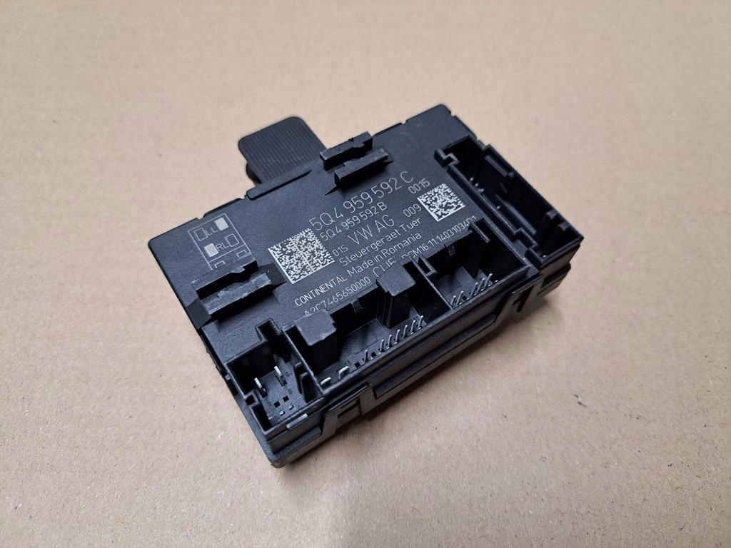 фото №1, Модуль двері vw skoda 5q4959592c