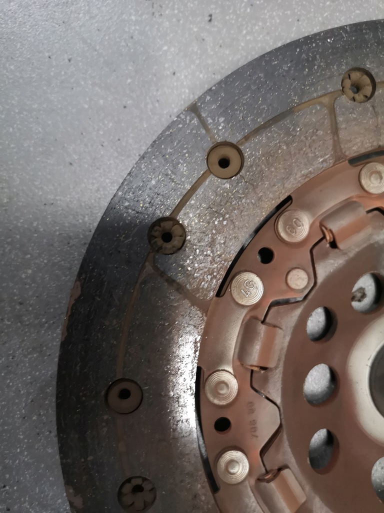 фото №15, Сцепление двухмассовый маховик audi tt 8n 1.8t 06a105264m