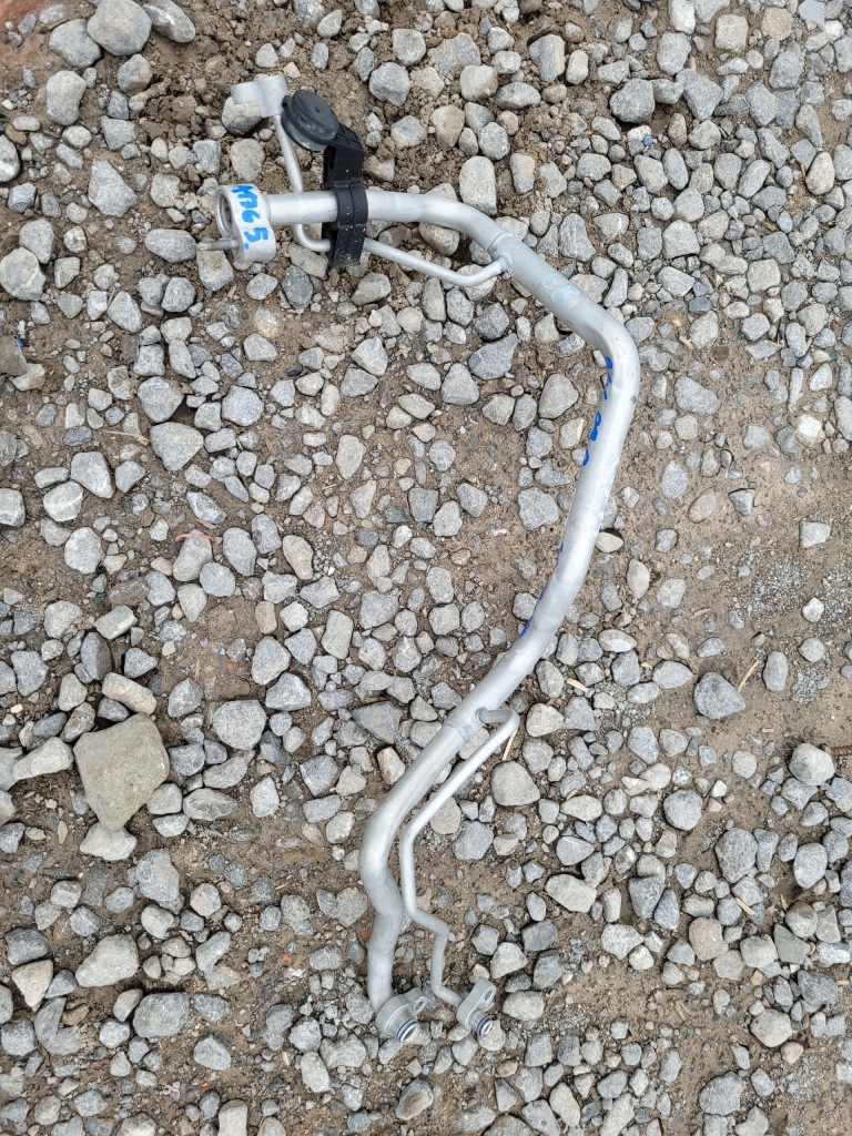 фото №1, Wąż шланг кондиціонера mercedes w176 a2468302615