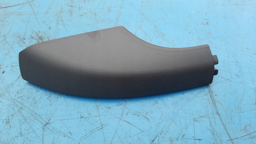 фото №1, Заглушка рейлинг задняя левая 8667819 volvo v50 04-12