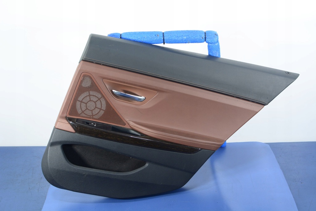 фото №1, Bmw 6 f06 оббивка двері задня правий