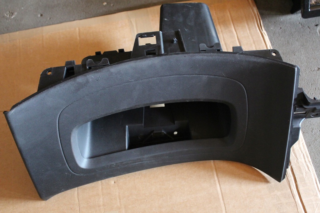 фото №1, Smart forfour ii 453 2014-.. защита бардачок полка пассажира europa