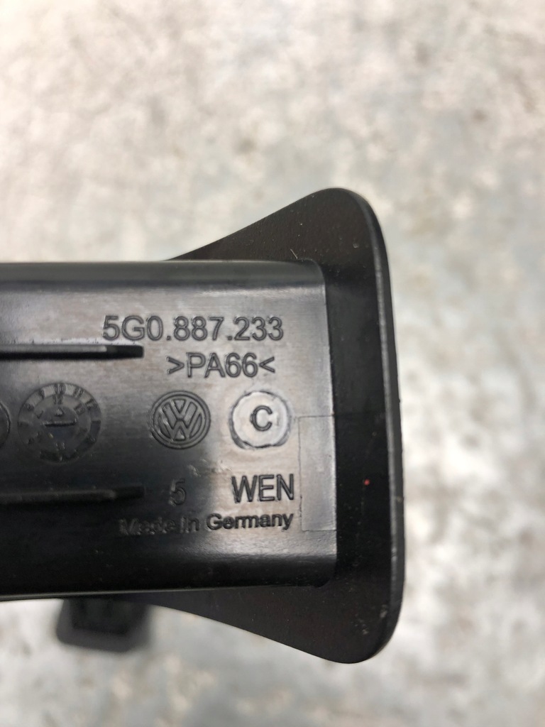 фото №4, Заглушка заглушки isofix seat leon iii 5g0887233