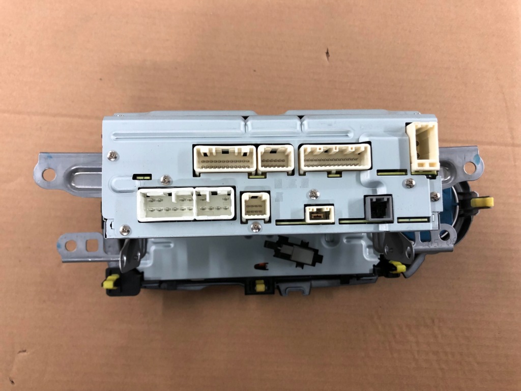 фото №4, Toyota yaris iii lift 18-21 радио навигация 86140-0d320