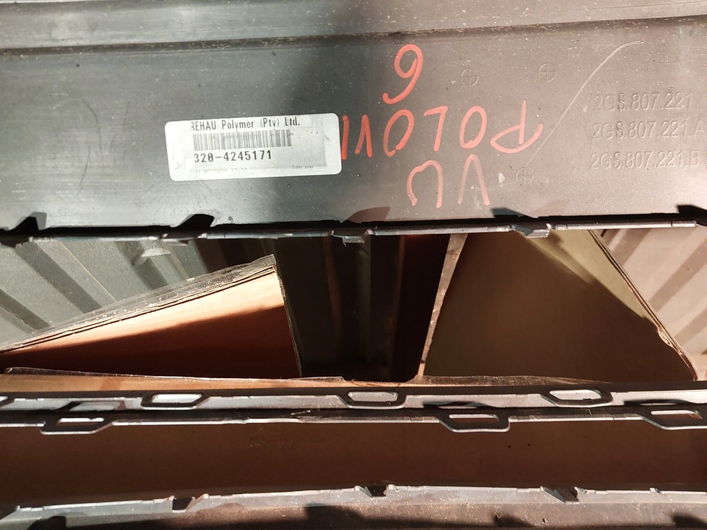 фото №5, Бампер перед vw polo 6r-2gs807221