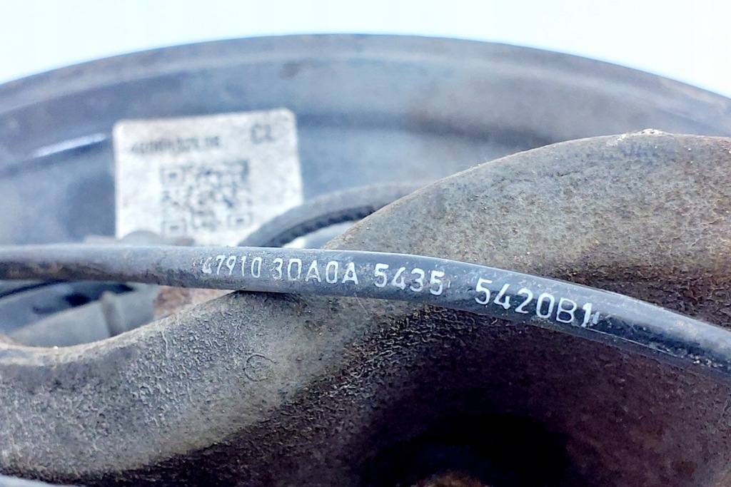 фото №7, Поворотный кулак передняя левая nissan pulsar хэтчбек c13 400151kk0h 1.5l