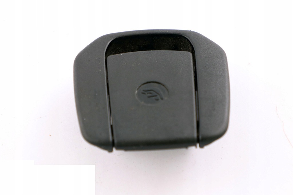 фото №9, Bmw x1 e81 e82 e84 e87 e90 e91 f20 lci заглушка защита isofix 7118673