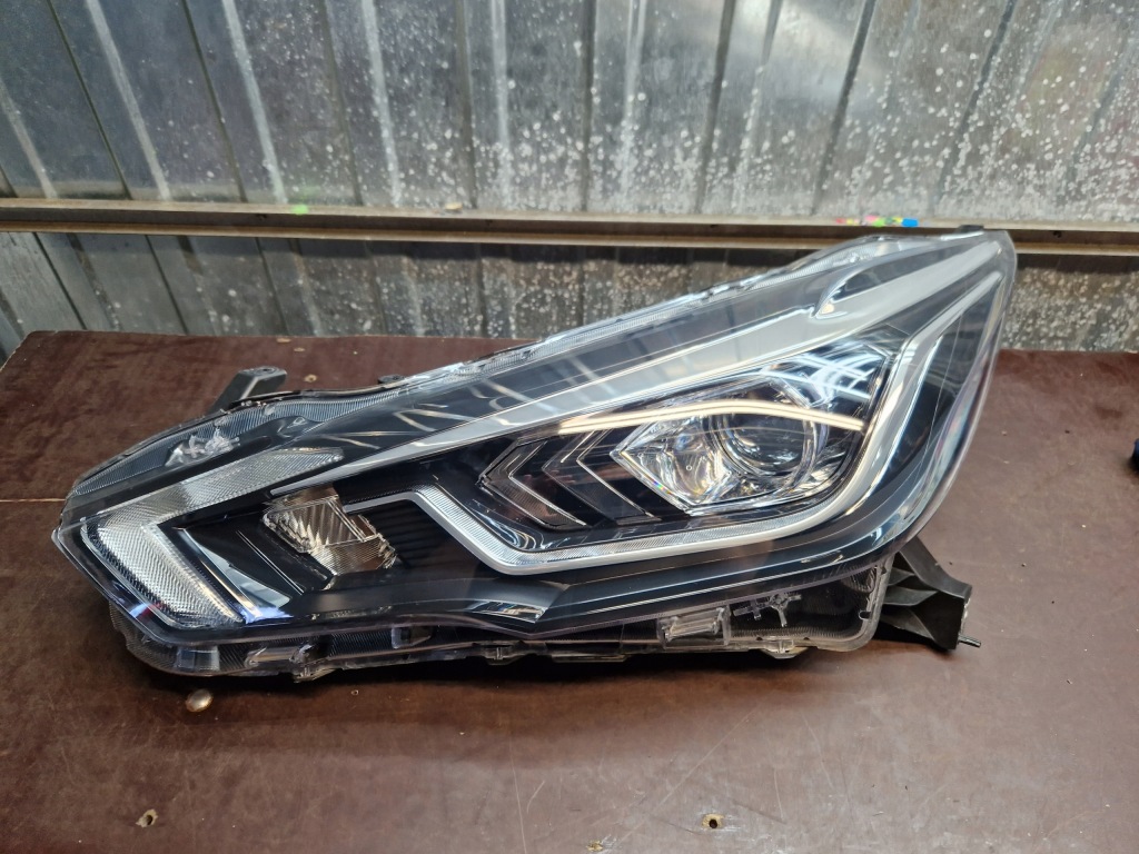 фото №1, Nissan micra k14 лампа перед ліва full led