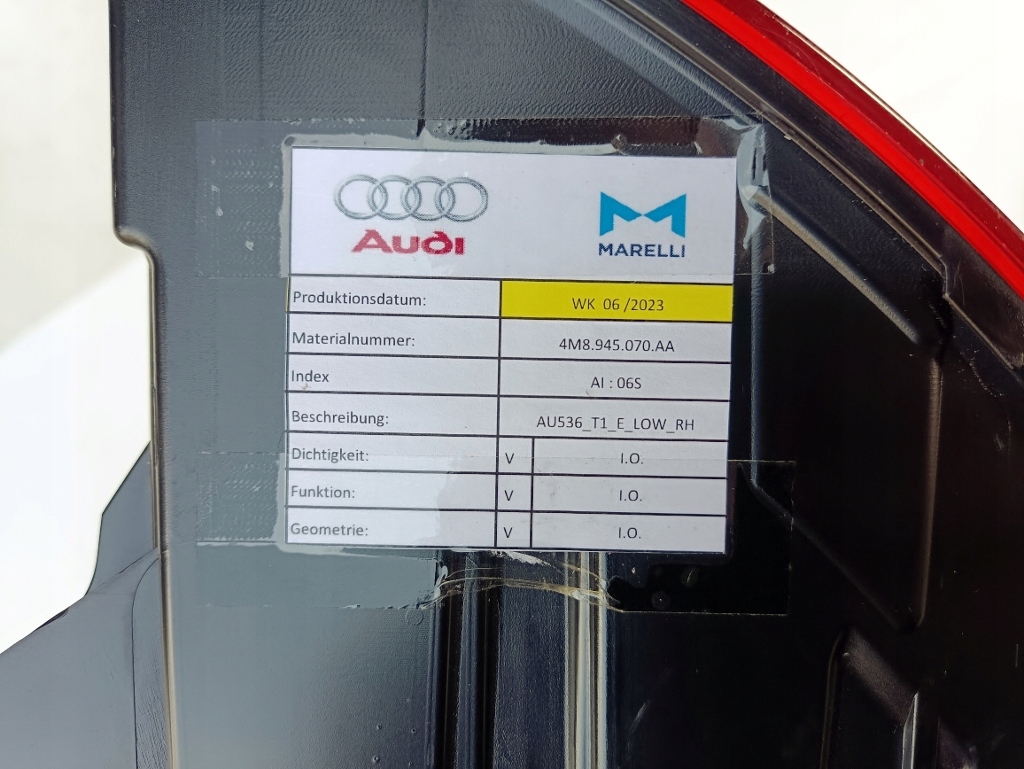 фото №6, Sq8 q8 rsq8 lift лампа led правая задняя w крыло 24r 4m8945070aa